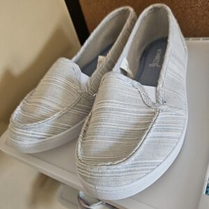 Kids Striped Slip-On Shoes - White